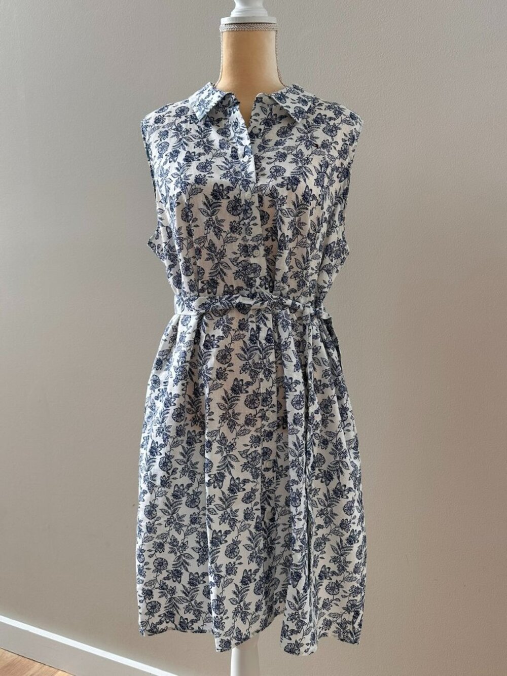 Floral Shirt Dress - Tommy Hilfiger – Size 14 NWT
